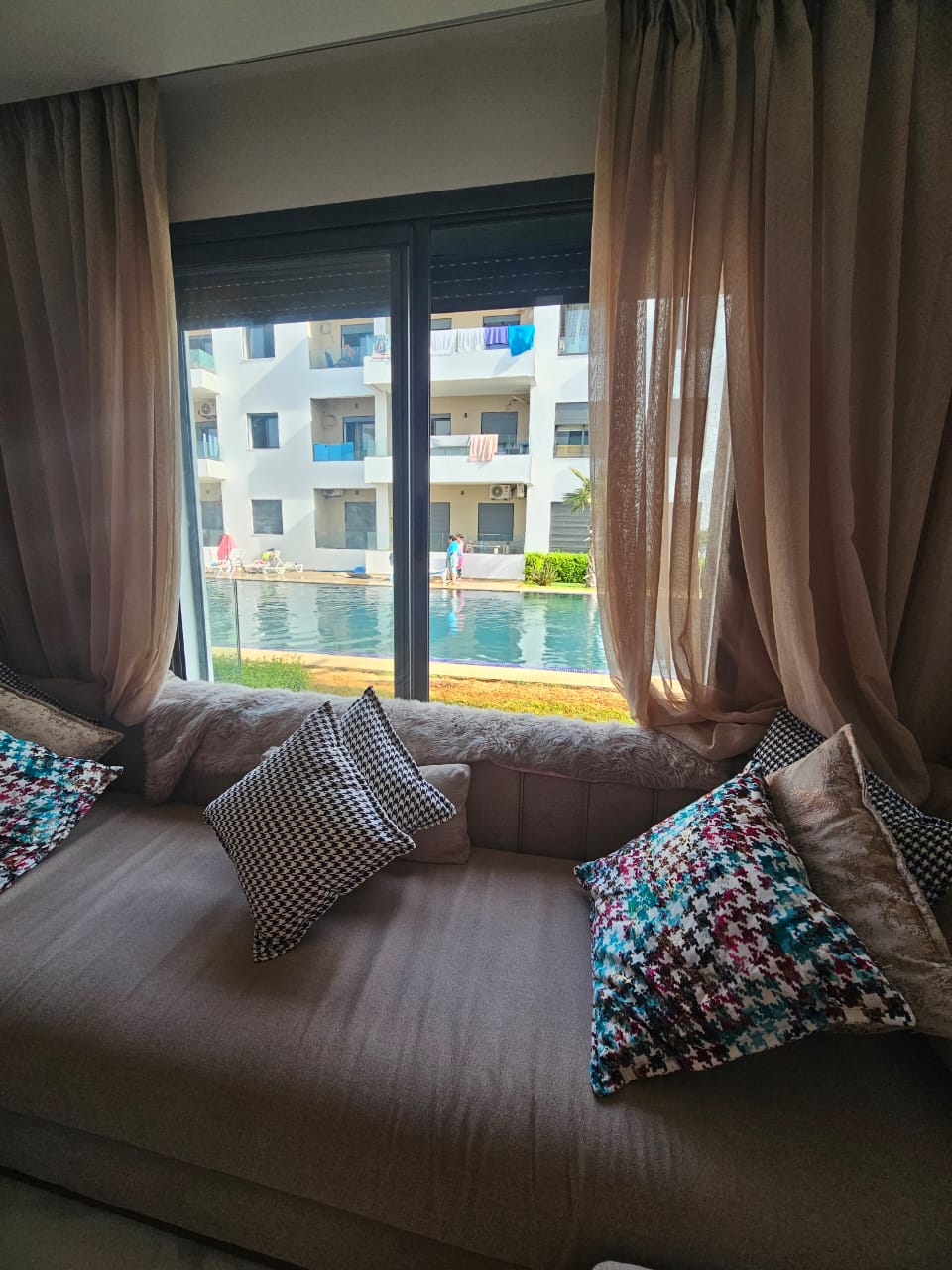 Sidi Rahal Premium Grand RDC de Luxe – Vue Piscine Depuis TOUTES les Pièces — photo