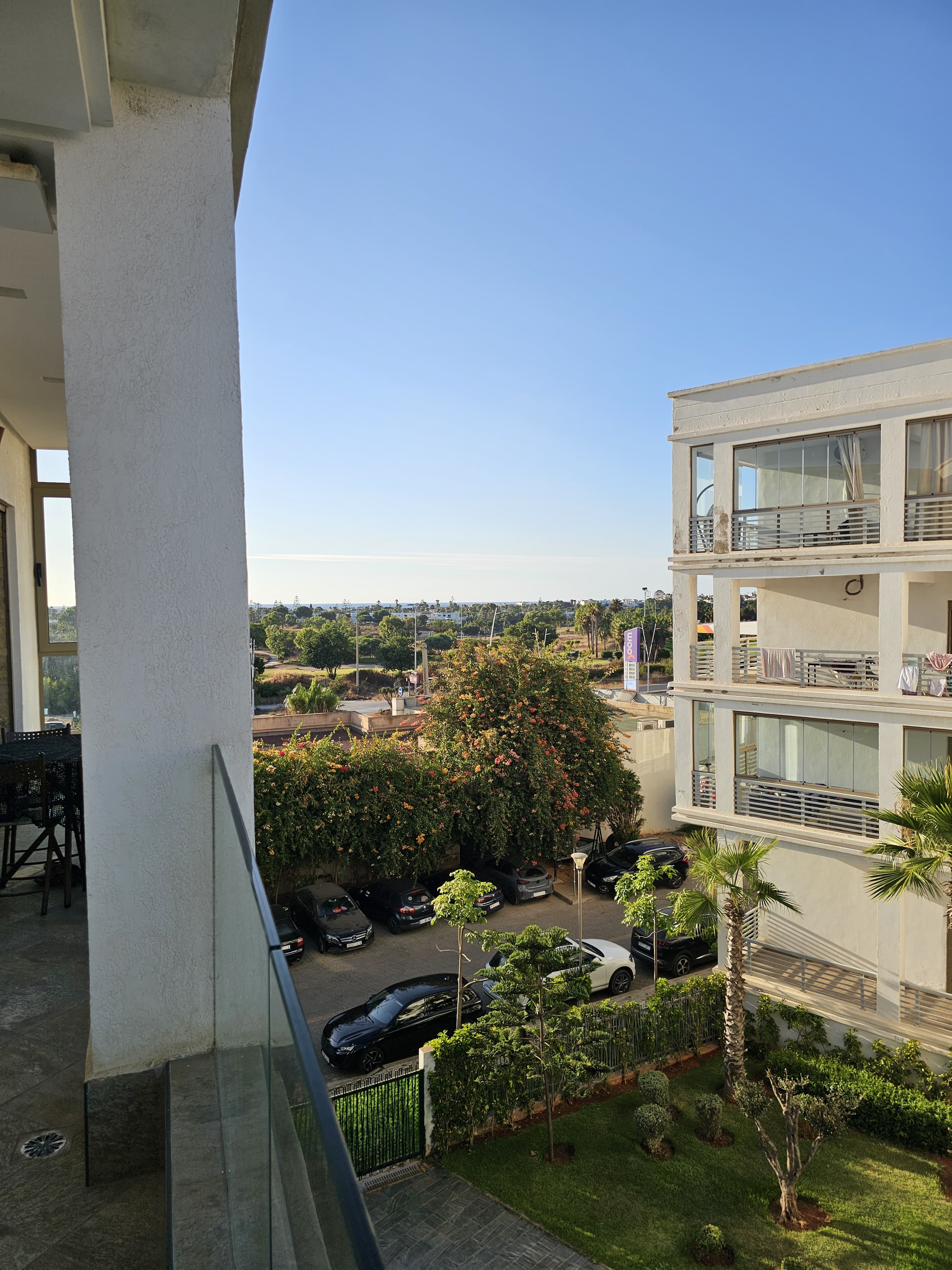Appartement d'Exception à Costa Beach – Vue Golf, Piscine, Plage à Pied & Espace Travail — photo