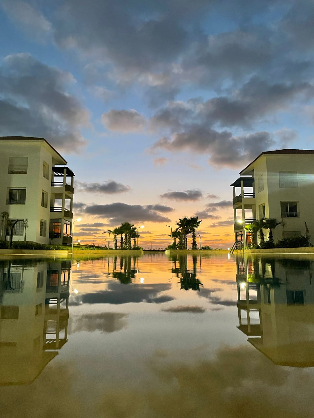 Grand Appartement 140 m² Vue Mer & 3 Façades Sans Vis-à-Vis – Corniche Mimosa — photo