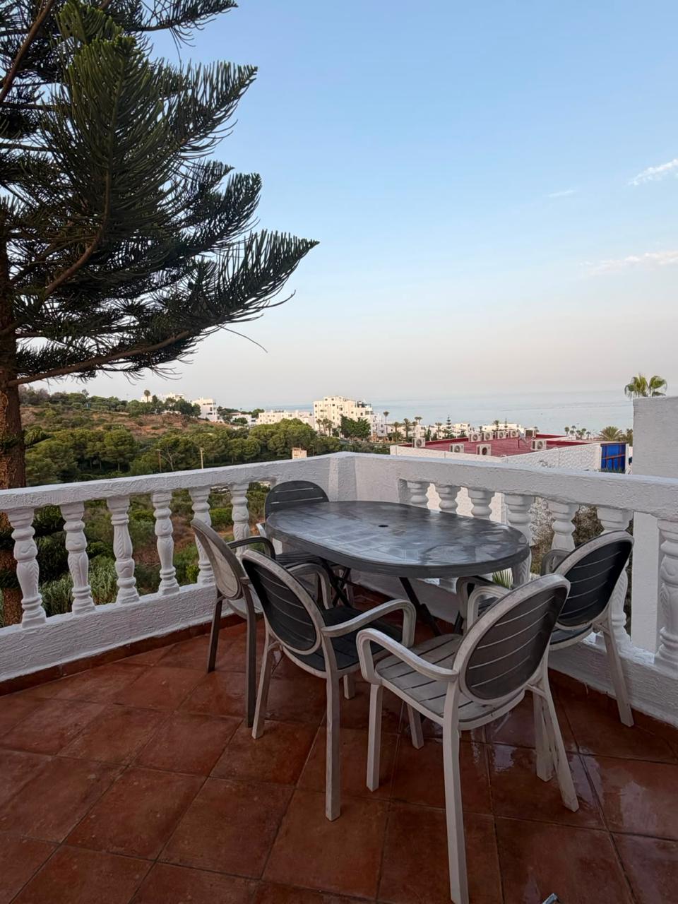 Grand Appartement de Standing 3Ch Vue Panoramique Mer & Piscine – Cabo Negro — photo