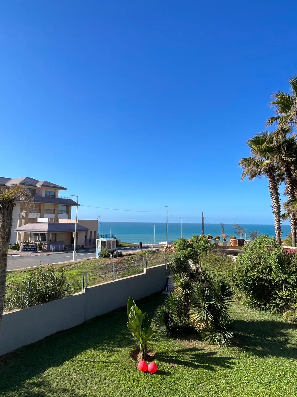 Luxe & Intimité Villa à Étage avec Piscine Privée Chauffée, Jardin Sans Vis-à-Vis & Vue Mer – Plage des Nations — photo