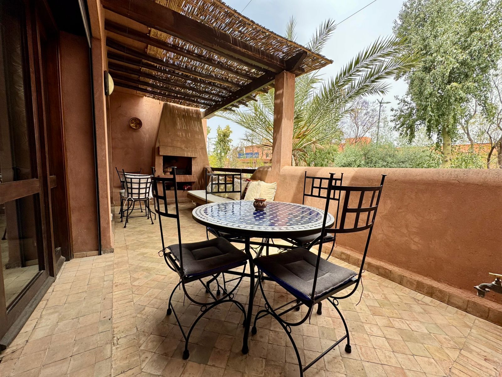 Havre de Paix au Cœur de zone touristique Marrakech – Suite King, Terrasse Barbecue & 3 Piscines — photo