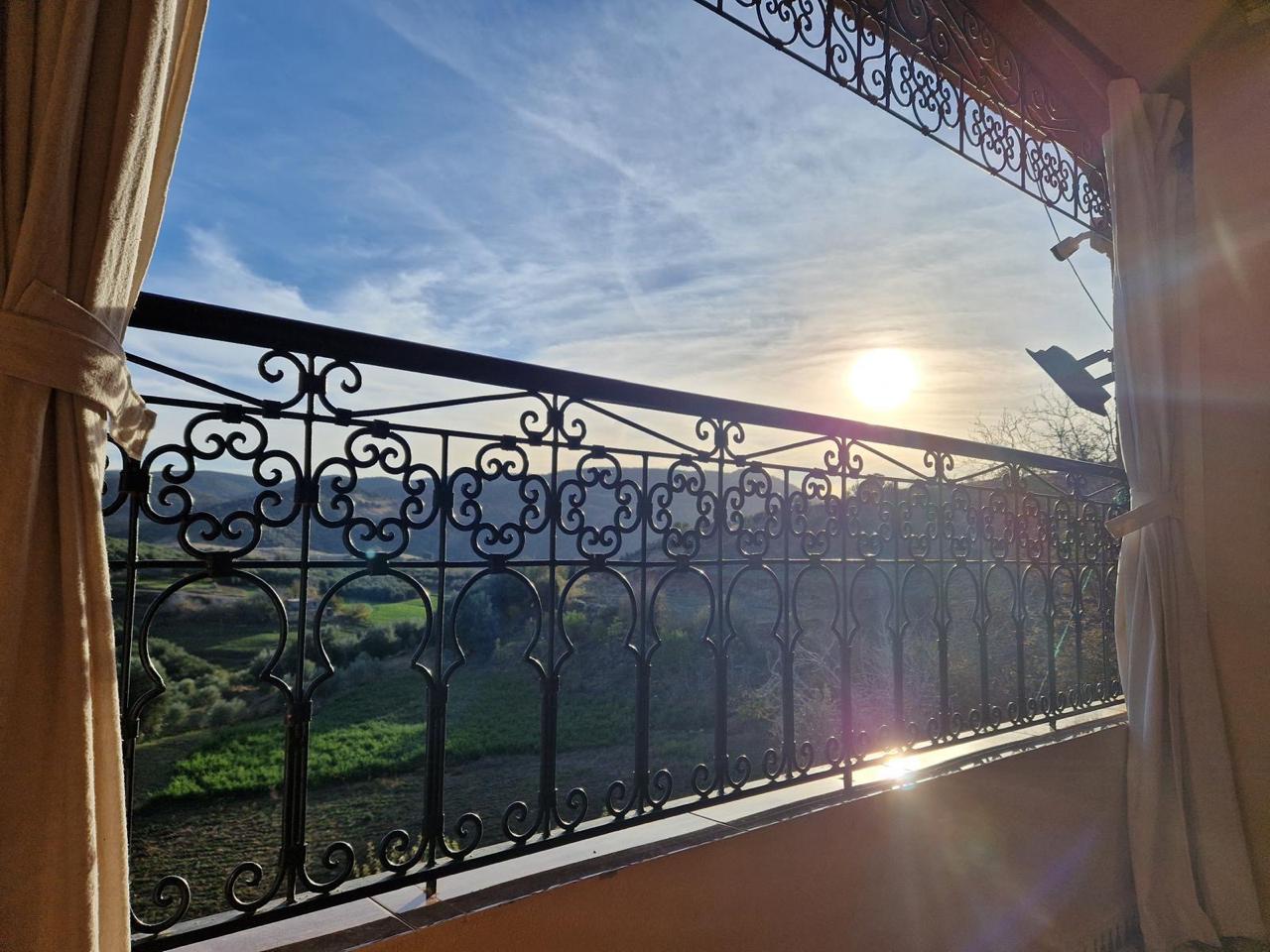 Gîte de Charme Atlas – Chambre Double Tazrout avec Salle de Bain Style Hammam, Jardin & Petit-Déjeuner Bio — photo