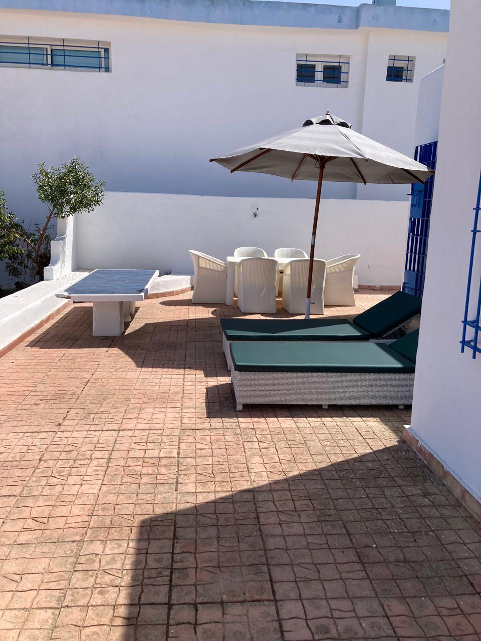 Rareté à Bouznika : Villa d'Exception Accès Direct Plage & Vue Mer Absolue — photo