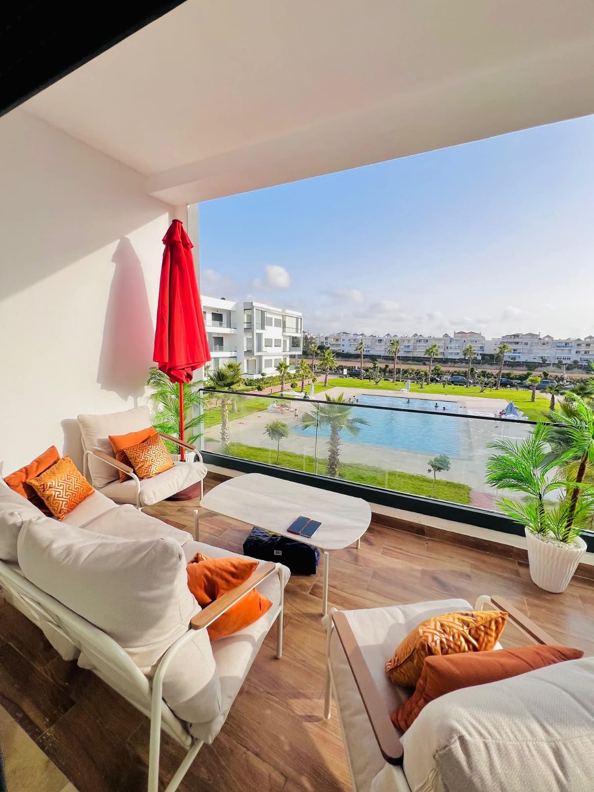 Front de Mer Superbe 1er Étage avec 2 Terrasses (Vue Mer Directe & Vue Piscine) – Résidence Aimen Beach Mansouria — Mansouria, Maroc