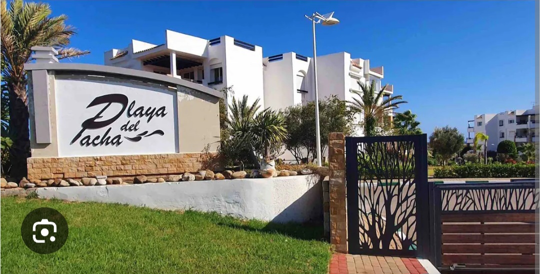 Studio à playa del patcha vue picine accès direct plage — M'diq, Maroc